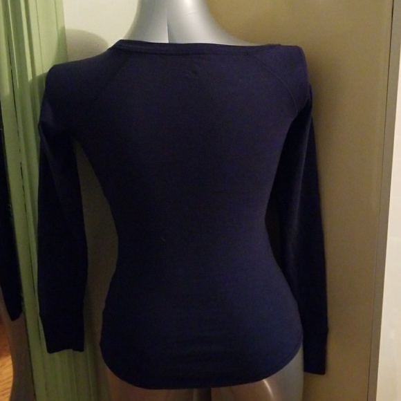 Top - Picture 3 of 4